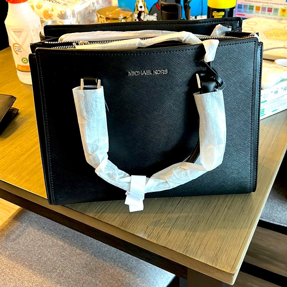 NWT Michael Kors purse